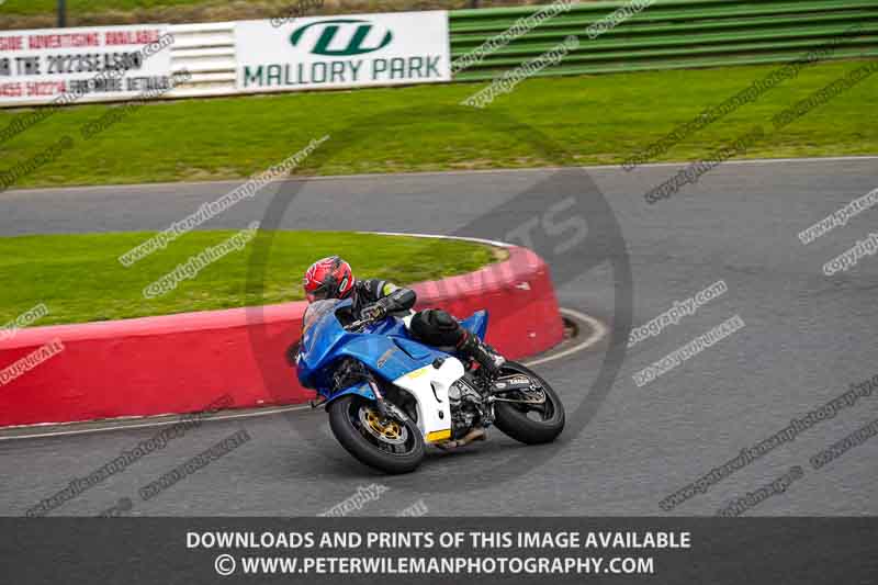 enduro digital images;event digital images;eventdigitalimages;mallory park;mallory park photographs;mallory park trackday;mallory park trackday photographs;no limits trackdays;peter wileman photography;racing digital images;trackday digital images;trackday photos